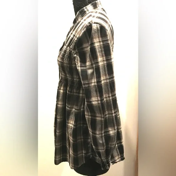 Classic plaid button down shirt meets adorable Nehru collar snd style style! - Picture 2 of 7